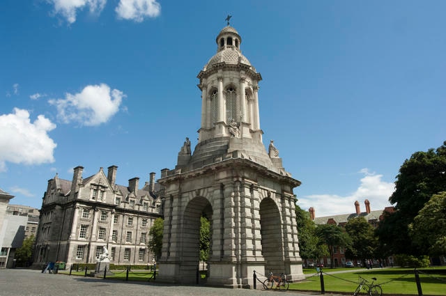 Vol Dublin - le Trinity College - TUI